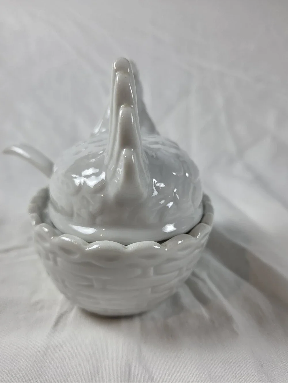 Vintage White Ceramic Nesting Hen Condiment Dish 4
